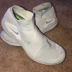 Nike Free Run Motion Fklynit